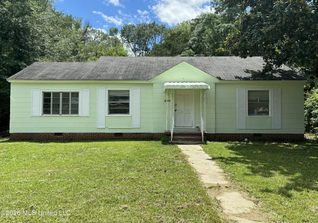 Photo 1 of Single family home for sale at 239 Mason Blvd, Jackson, MS 39212 | MLS# 4156727 | Listing updated on 2026-07-22