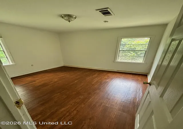 Photo 3 of Single family home for sale at 239 Mason Blvd, Jackson, MS 39212 | MLS# 4156727 | Listing updated on 2026-07-22