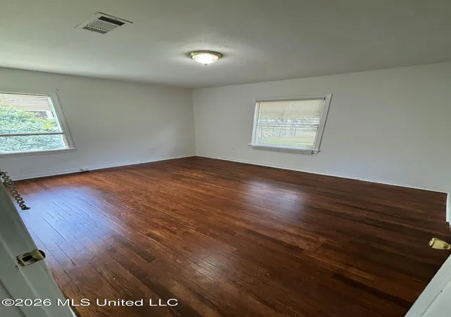 Photo 3 of Single family home for sale at 239 Mason Blvd, Jackson, MS 39212 | MLS# 4156727 | Listing updated on 2026-07-22