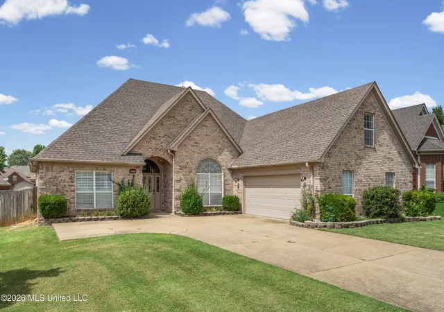 Photo 3 of Single family home for sale at 1638 Mason Dr, Hernando, MS 38632 | MLS# 4156841 | Listing updated on 2026-08-26
