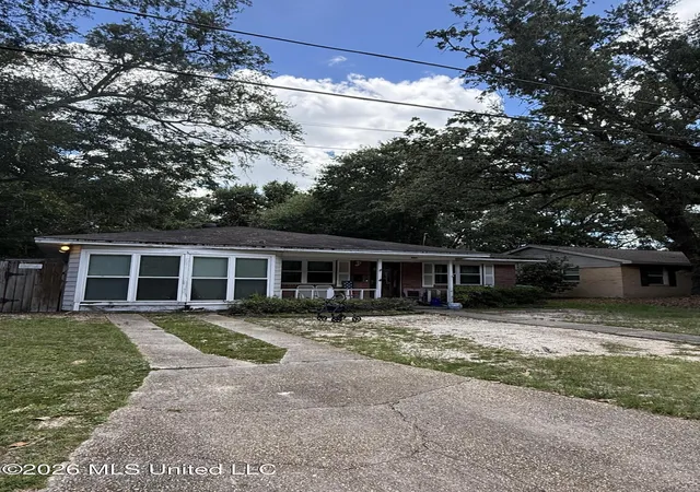 Photo 3 of Single family home for sale at 495 Gay Ave, Gulfport, MS 39507 | MLS# 4156775 | Listing updated on 2026-09-05