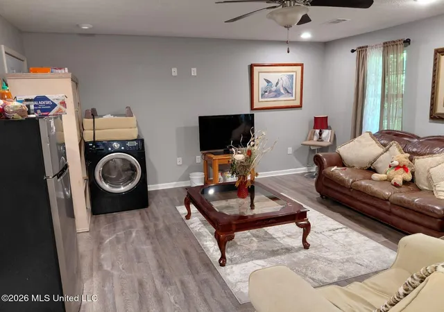 Photo 3 of Single family home for sale at 2354 Belvedere Dr, Jackson, MS 39204 | MLS# 4157018 | Listing updated on 2026-07-27