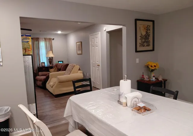 Photo 4 of Single family home for sale at 2354 Belvedere Dr, Jackson, MS 39204 | MLS# 4157018 | Listing updated on 2026-07-27