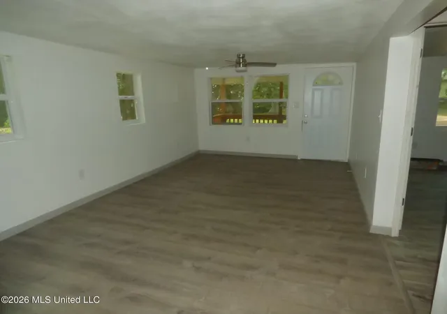 Photo 3 of Single family home for sale at 203 Peters St, Summit, MS 39666 | MLS# 4157614 | Listing updated on 2026-07-30