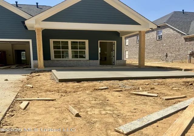 Photo 4 of Single family home for sale at 3216 Ac Freeman Dr, Hernando, MS 38632 | MLS# 4157039 | Listing updated on 2026-10-29
