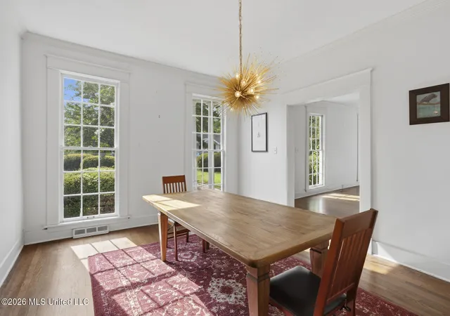 Photo 4 of Single family home for sale at 1717 Edgewood St, Jackson, MS 39202 | MLS# 4156834 | Listing updated on 2026-09-16