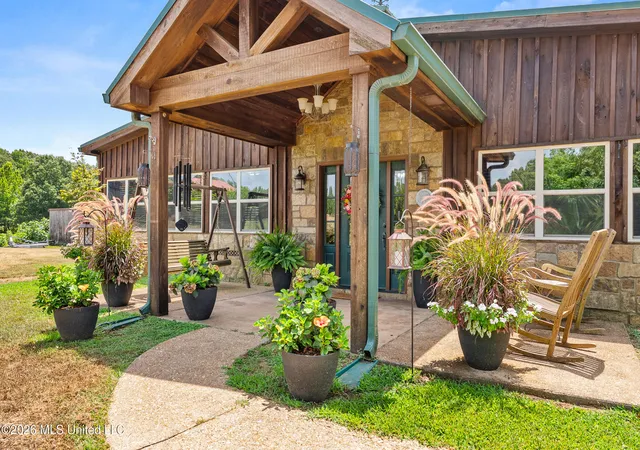 Photo 2 of Sale Pending at 748 Bluegoose Rd, Savage, MS 38665 | MLS# 4156857 | Listing updated on 2026-08-23