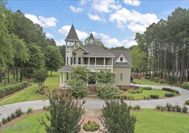 Photo 3 of Sale Pending at 122 Old Orchard Rd, Gluckstadt, MS 39110 | MLS# 4156880 | Listing updated on 2026-08-17