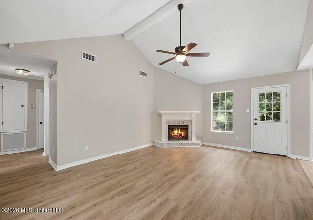 Photo 4 of Sale Pending at 3019 Scarlet Oak Dr, Mobile, AL 36608 | MLS# 4156803 | Listing updated on 2026-09-01