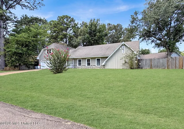 Photo 3 of Single family home for sale at 120 Bellegrove Blvd, Brandon, MS 39047 | MLS# 4157077 | Listing updated on 2026-09-23