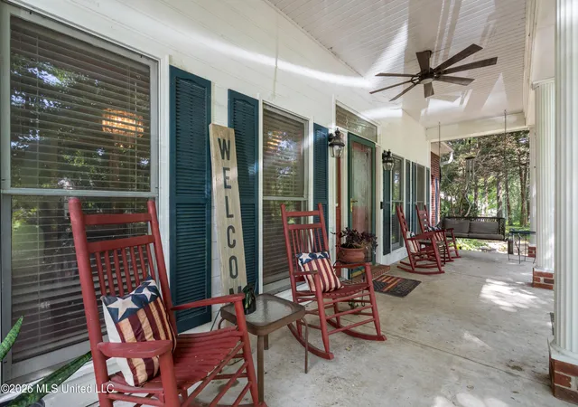 Photo 2 of Single family home for sale at 8265 Windersgate Dr, Olive Branch, MS 38654 | MLS# 4156806 | Listing updated on 2026-09-08