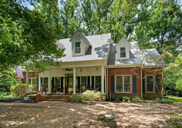 Photo 1 of Single family home for sale at 8265 Windersgate Dr, Olive Branch, MS 38654 | MLS# 4156806 | Listing updated on 2026-10-01