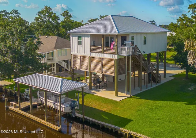 Photo 2 of Single family home for sale at 4059 Robin St, Bay Saint Louis, MS 39520 | MLS# 4157006 | Listing updated on 2026-09-03