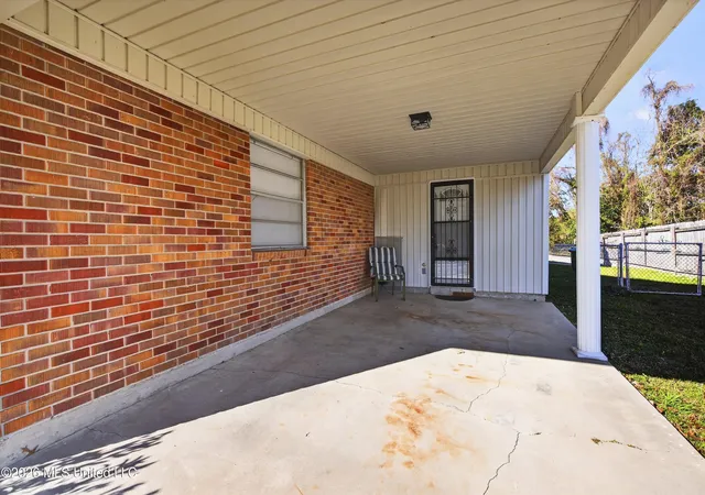 Photo 3 of Single family home for sale at 2209 North St, Gulfport, MS 39507 | MLS# 4156843 | Listing updated on 2026-09-11