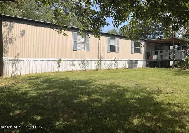 Photo 4 of Manufactured home for sale at 13 Douglas Cir, Sontag, MS 39665 | MLS# 4156862 | Listing updated on 2026-09-14