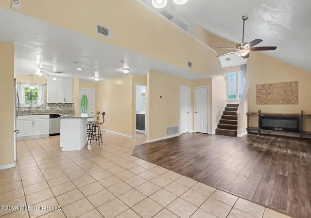 Photo 3 of Sale Pending at 109 S Wright Ave, Long Beach, MS 39560 | MLS# 4156966 | Listing updated on 2026-08-24
