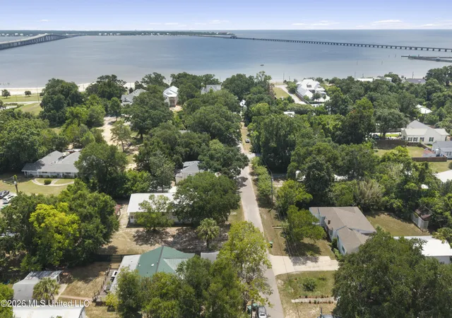 Photo 2 of Single family home for sale at 145 Bay View Ct, Bay Saint Louis, MS 39520 | MLS# 4157042 | Listing updated on 2026-07-29