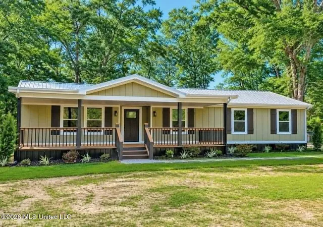 1st image of 1295 Beaver Creek Rd, Lucedale, MS 39452 | MLS# 4157224