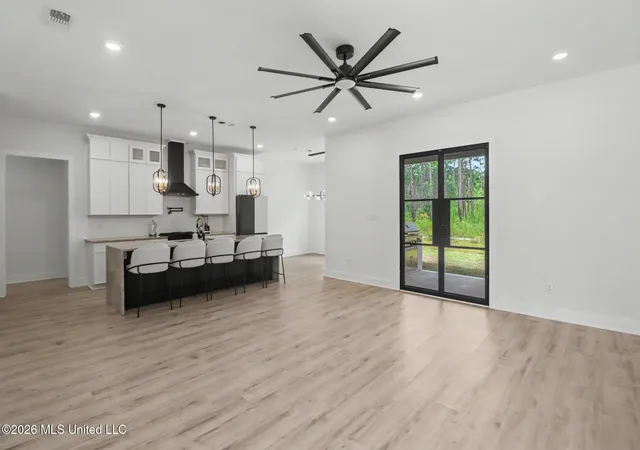Photo 4 of Single family home for sale at 5528 Richmond St, Ocean Springs, MS 39564 | MLS# 4157023 | Listing updated on 2026-10-13