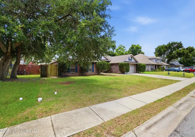 Photo 4 of Single family home for sale at 120 Cattail Ln, Ocean Springs, MS 39564 | MLS# 4156950 | Listing updated on 2026-09-23