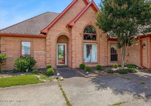 Photo 4 of Sale Pending at 4363 Sweet Flag Loop, Southaven, MS 38671 | MLS# 4156971 | Listing updated on 2026-08-18