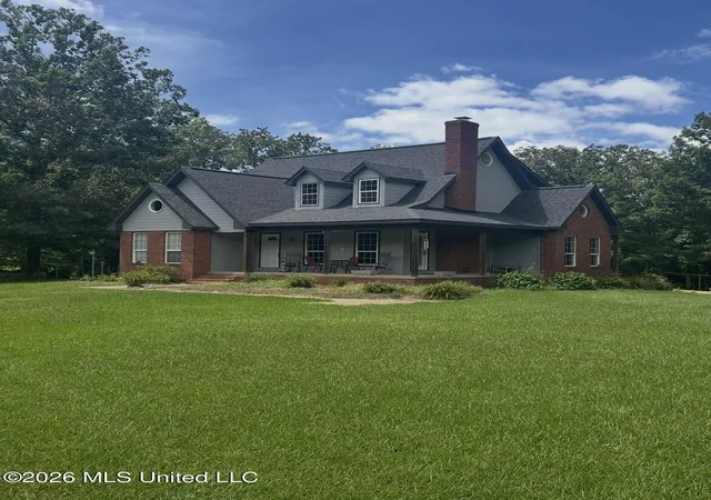 Photo 2 of Single family home for sale at 2543 Se Warren Rd, Brookhaven, MS 39601 | MLS# 4157013 | Listing updated on 2026-09-09