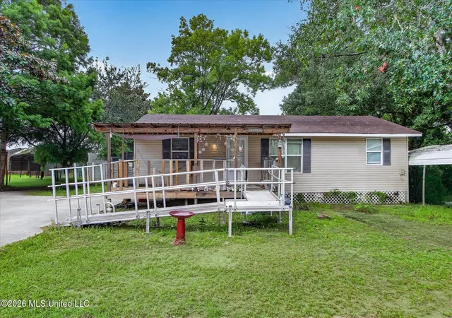 Photo 1 of Single family home for sale at 16080 Crestview Dr, Gulfport, MS 39503 | MLS# 4156981 | Listing updated on 2026-09-07
