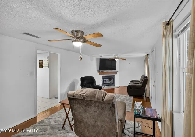 Photo 3 of Single family home for sale at 16080 Crestview Dr, Gulfport, MS 39503 | MLS# 4156981 | Listing updated on 2026-09-07