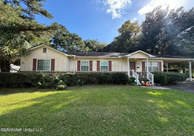 Photo 1 of Single family home for sale at 2930 Dantzler St, Moss Point, MS 39563 | MLS# 4156987 | Listing updated on 2026-09-08
