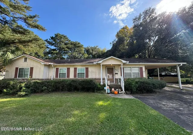 Photo 2 of Single family home for sale at 2930 Dantzler St, Moss Point, MS 39563 | MLS# 4156987 | Listing updated on 2026-09-08