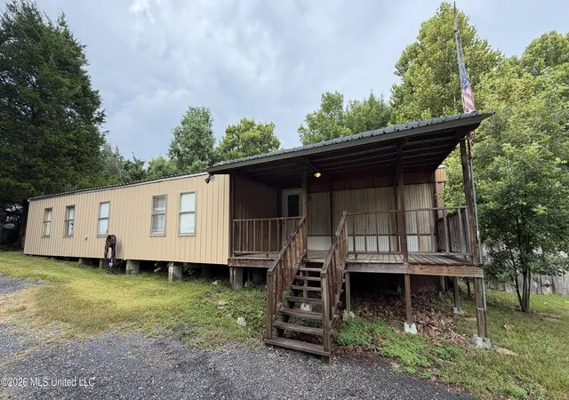 Photo 1 of Manufactured home for sale at 123 Sunny Ln, Florence, MS 39073 | MLS# 4157020 | Listing updated on 2026-07-24