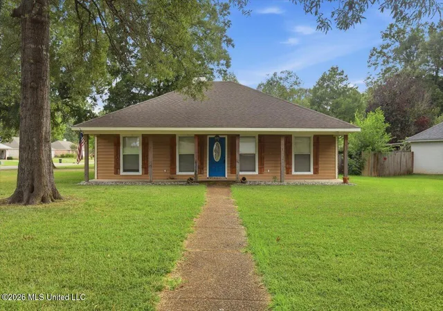 Photo 1 of Sale Pending at 116 Eastwood Cir, Florence, MS 39073 | MLS# 4157116 | Listing updated on 2026-09-15