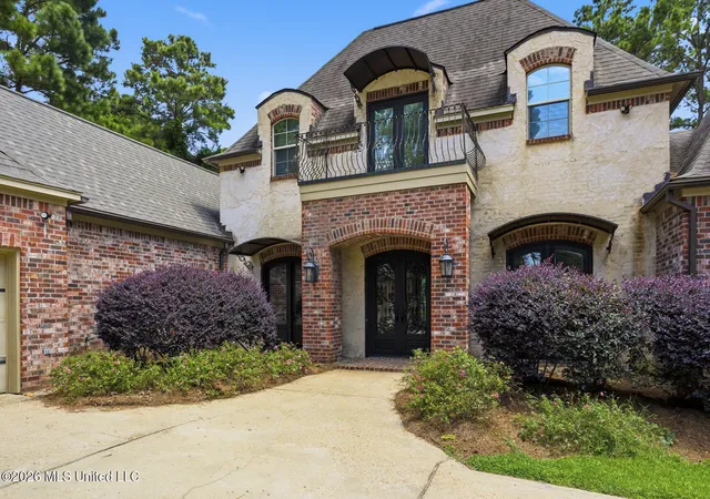 Photo 4 of Sale Pending at 167 Lakeshire Cir, Canton, MS 39046 | MLS# 4157065 | Listing updated on 2026-09-08