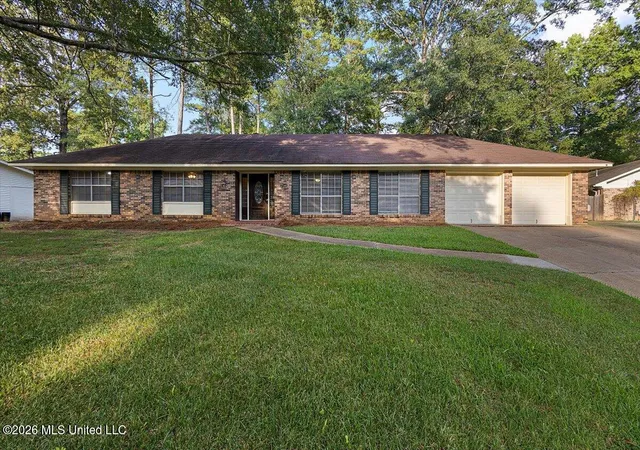 Photo 1 of Single family home for sale at 72 Fern Valley Rd, Brandon, MS 39042 | MLS# 4157200 | Listing updated on 2026-09-14