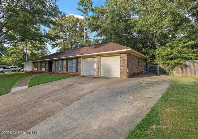 Photo 2 of Single family home for sale at 72 Fern Valley Rd, Brandon, MS 39042 | MLS# 4157200 | Listing updated on 2026-09-14