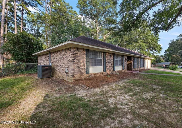 Photo 3 of Single family home for sale at 72 Fern Valley Rd, Brandon, MS 39042 | MLS# 4157200 | Listing updated on 2026-09-14