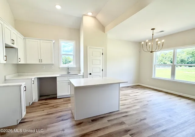 Photo 3 of Single family home for sale at 1020 Great Glen Dr, Southaven, MS 38671 | MLS# 4157079 | Listing updated on 2026-09-18