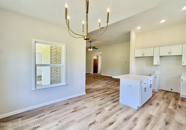 Photo 4 of Single family home for sale at 1020 Great Glen Dr, Southaven, MS 38671 | MLS# 4157079 | Listing updated on 2026-09-18