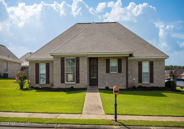 Photo 1 of Single family home for sale at 227 Greenfield Xing, Brandon, MS 39042 | MLS# 4157185 | Listing updated on 2026-08-24