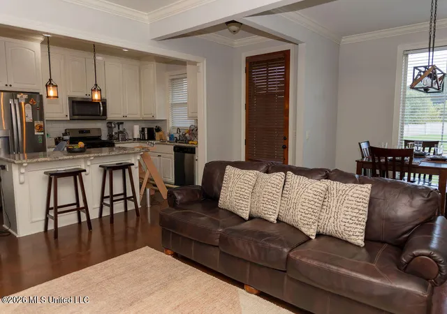 Photo 4 of Single family home for sale at 227 Greenfield Xing, Brandon, MS 39042 | MLS# 4157185 | Listing updated on 2026-08-24