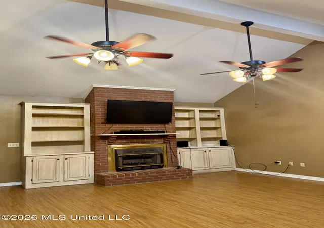 Photo 4 of Single family home for sale at 174 White Oak Dr, Grenada, MS 38901 | MLS# 4157177 | Listing updated on 2026-09-12