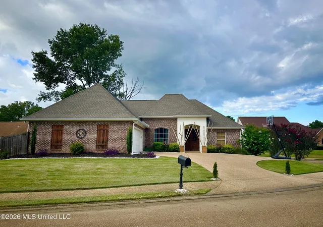 Photo 1 of Sale Pending at 804 Stayton Cvs, Jackson, MS 39272 | MLS# 4157378 | Listing updated on 2026-10-10