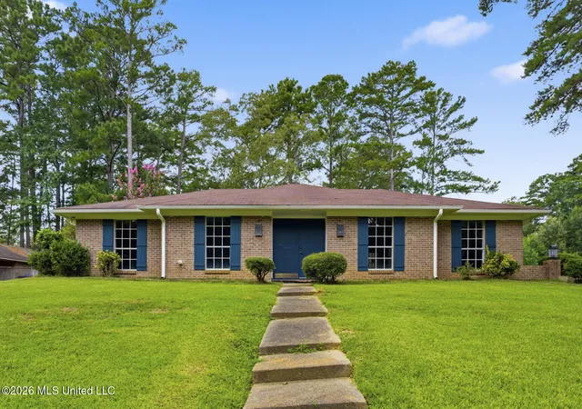Photo 1 of Sale Pending at 41 Sagewood Dr, Brandon, MS 39042 | MLS# 4157127 | Listing updated on 2026-08-24
