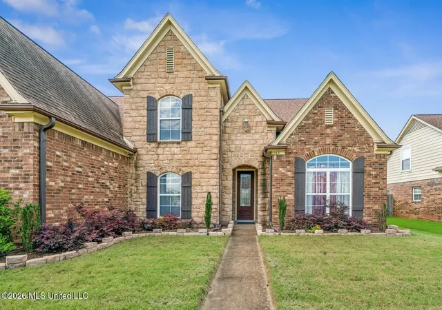 Photo 3 of Single family home for sale at 7049 Windswept Ln, Olive Branch, MS 38654 | MLS# 4157134 | Listing updated on 2026-09-20