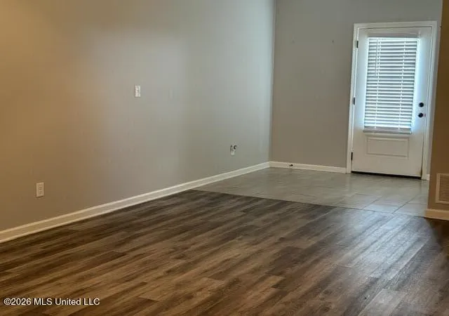 Photo 3 of Single family home for sale at 3281 Parkdale Cvs, Southaven, MS 38672 | MLS# 4157136 | Listing updated on 2026-08-11
