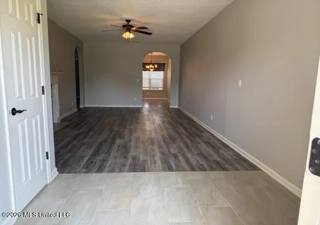 Photo 3 of Single family home for sale at 3281 Parkdale Cvs, Southaven, MS 38672 | MLS# 4157136 | Listing updated on 2026-08-11