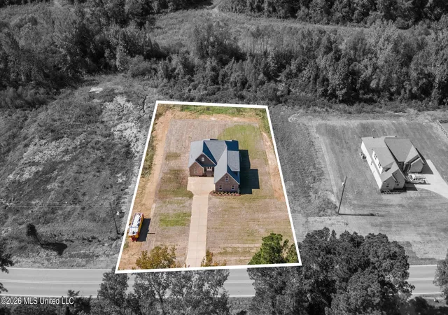 Photo 3 of Single family home for sale at 2373 S Highway 301, Hernando, MS 38632 | MLS# 4157143 | Listing updated on 2026-10-08