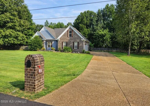 Photo 2 of Single family home for sale at 85 Lee Crk Cvs, Byhalia, MS 38611 | MLS# 4157520 | Listing updated on 2026-08-18