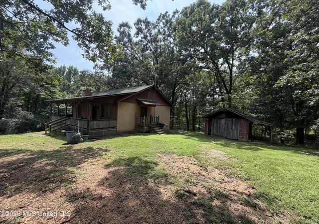 Photo 2 of Single family home for sale at 8 County Rd 529, Como, MS 38619 | MLS# 4157158 | Listing updated on 2026-07-26