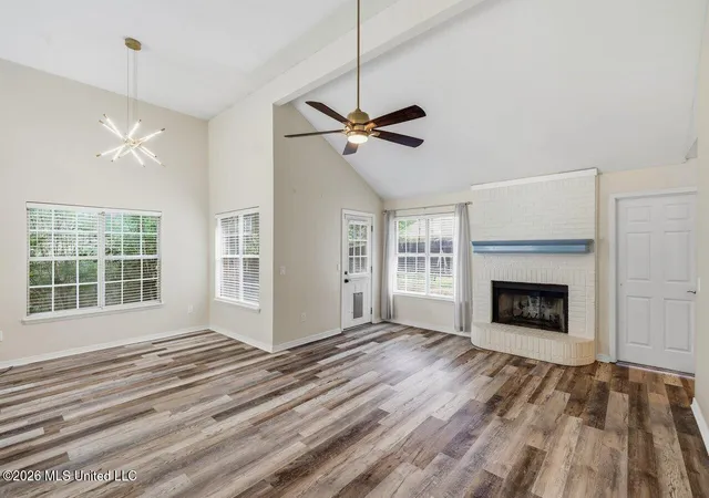 Photo 4 of Single family home for sale at 107 Huntington Hl Dr, Clinton, MS 39056 | MLS# 4157183 | Listing updated on 2026-08-27